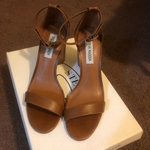Sara Steve Madden Heel Sandals